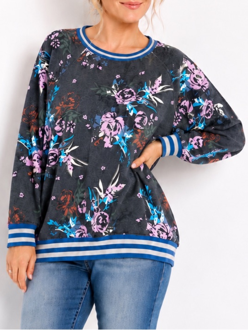 Torrid Classic Fit Cozy Fleece Floral Raglan Rib Trim Crewneck Sweatshirt 2X